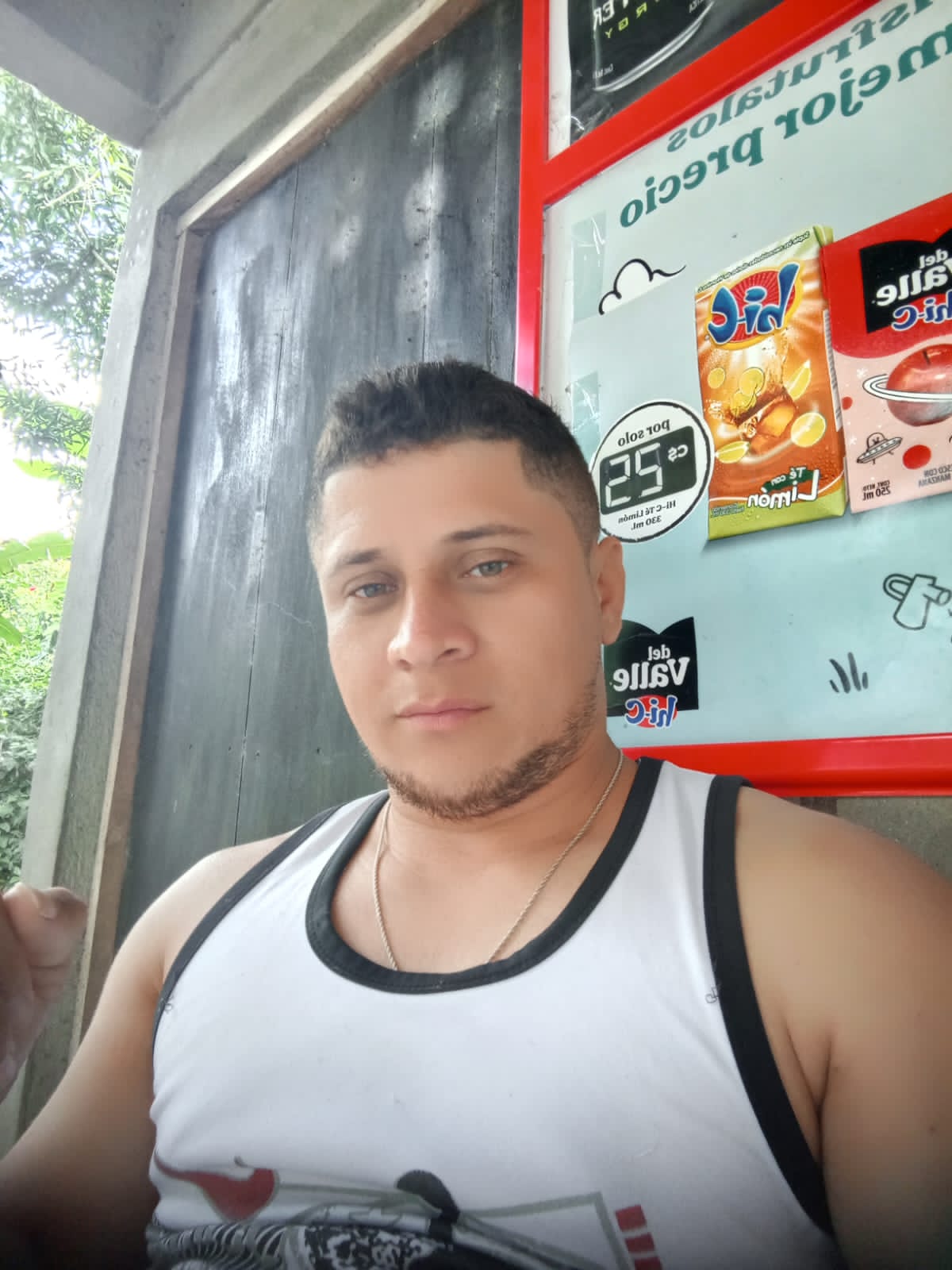 Locutor; Yerlin Zelaya
